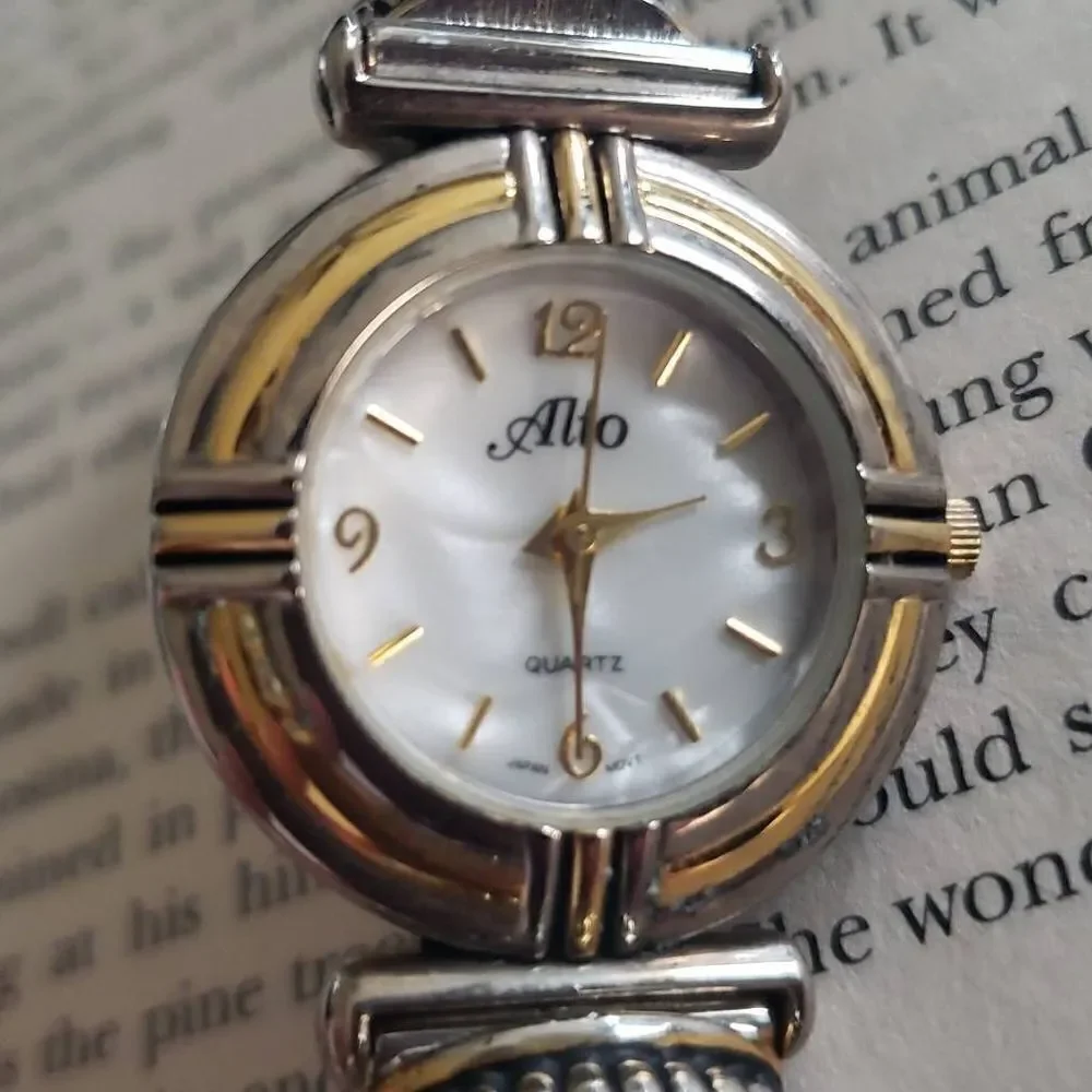 Silver Alto Watch‎